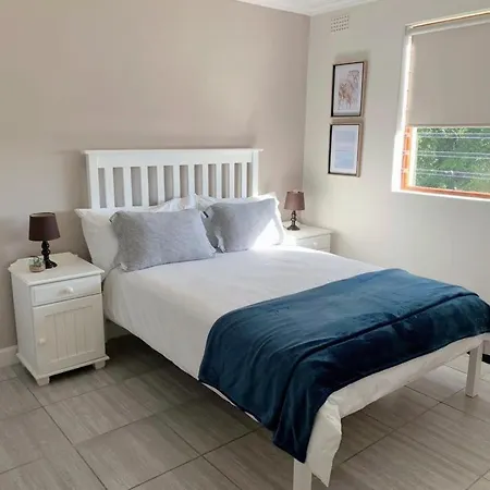 Jay'S Snug Appartement Knysna Buitenkant foto